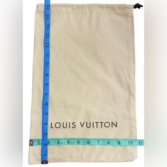 LOUIS VUITTON Dust Cover Drawstring Bag - Picture 7 of 7